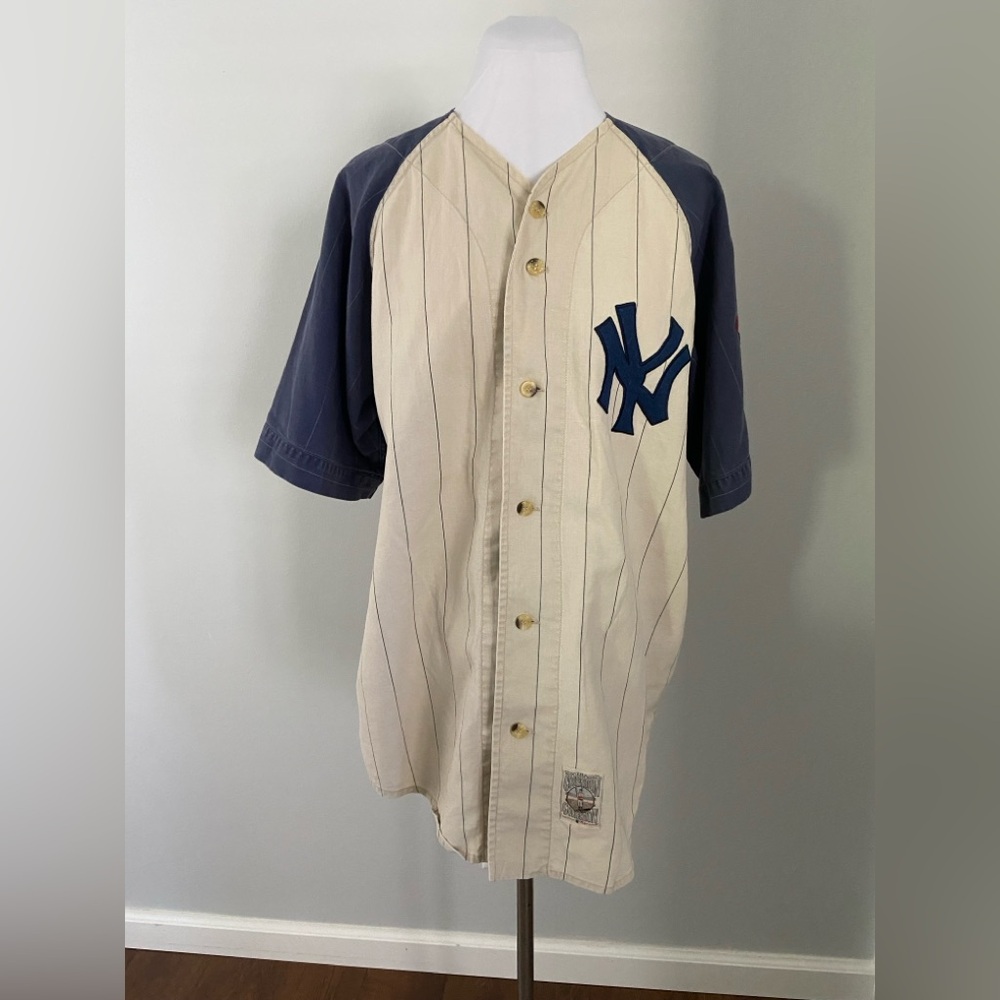 VINTAGE COOPERSTOWN NY YANKEES JERSEY.